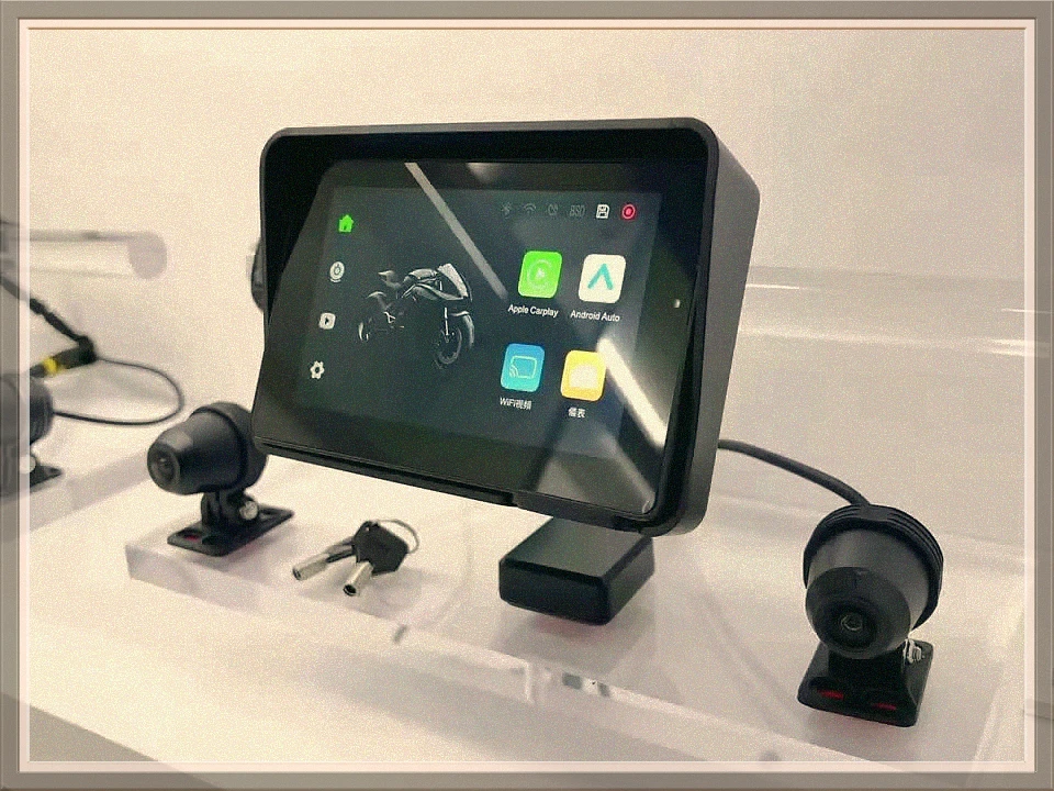 5 Inch IPS Touch Screen